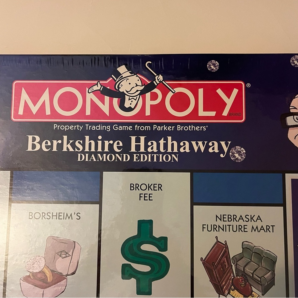 Still Sealed HTF (C) 2005 Monopoly Berkshire Hathaway Diamond Edition Board Game